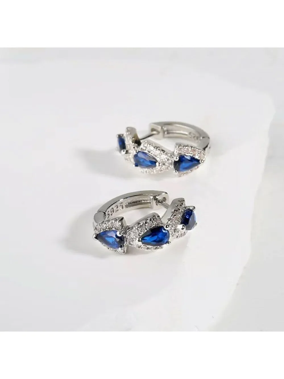 N/A huggie earrings